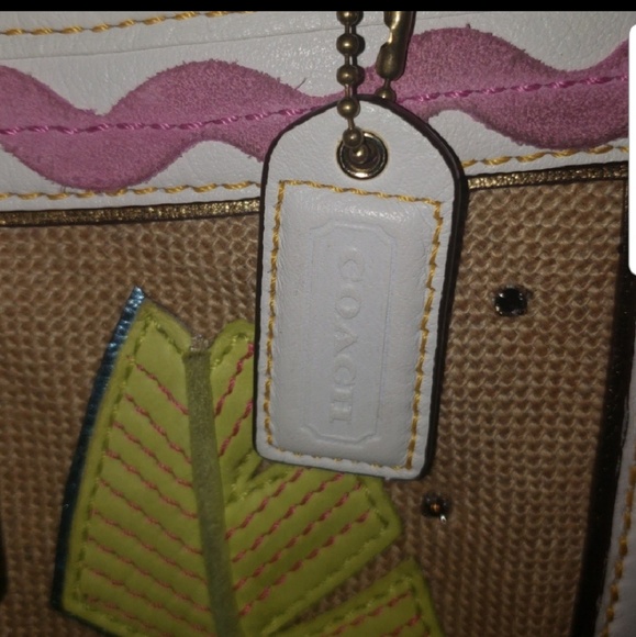 Coach White/Beige Ladybug Tote Bag . - Picture 8 of 8